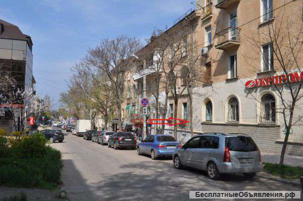 Трехкомнатная квартира Севастополь, центр