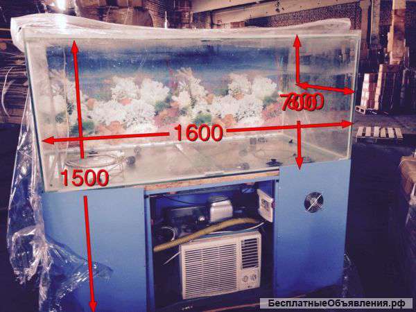 Торговый аквариум с подставкой