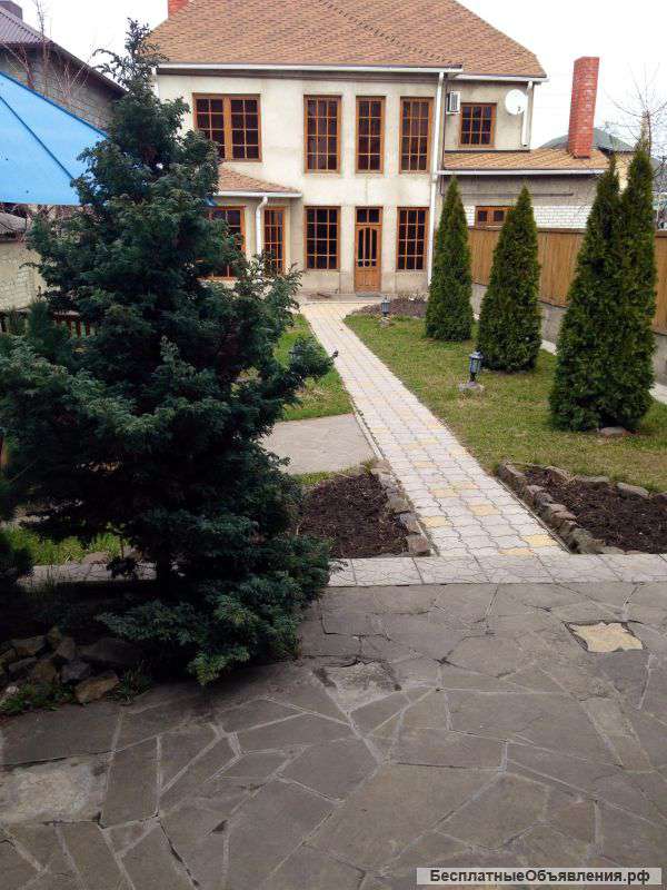 Коттедж с гостевым домом в центре Белгорода