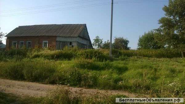 Участок земли с домом