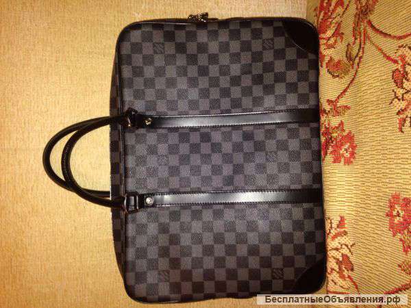 Сумка Louis Vuitton