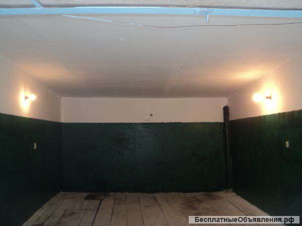 Кирпичный гараж