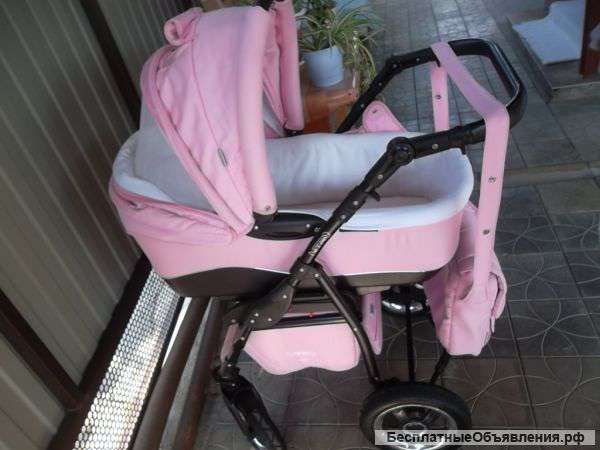 Коляска 2 в 1 в идеальном состоянии