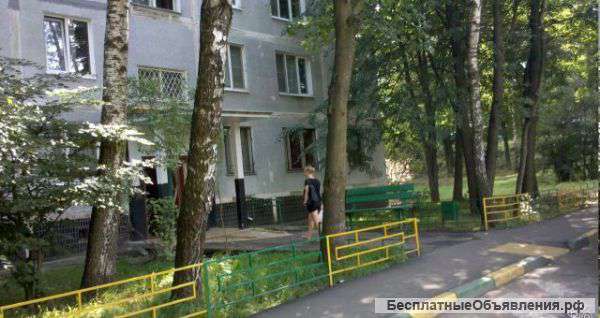 Комната 11 м ул. Чертановская, 52