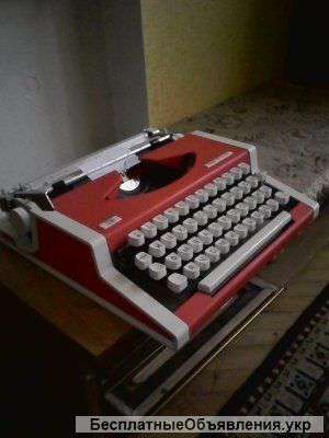 Печатную машинку "UNIS de Luxe"