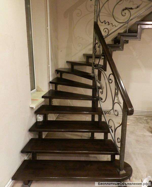 Лестницы на второй этаж ( Винтовые )