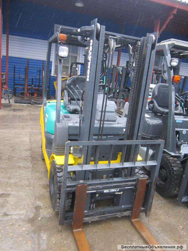 Погрузчик KOMATSU 2005 год выпуска