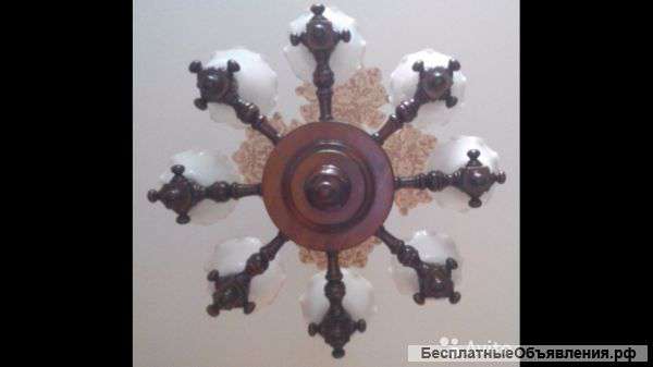 Люстру из дерева