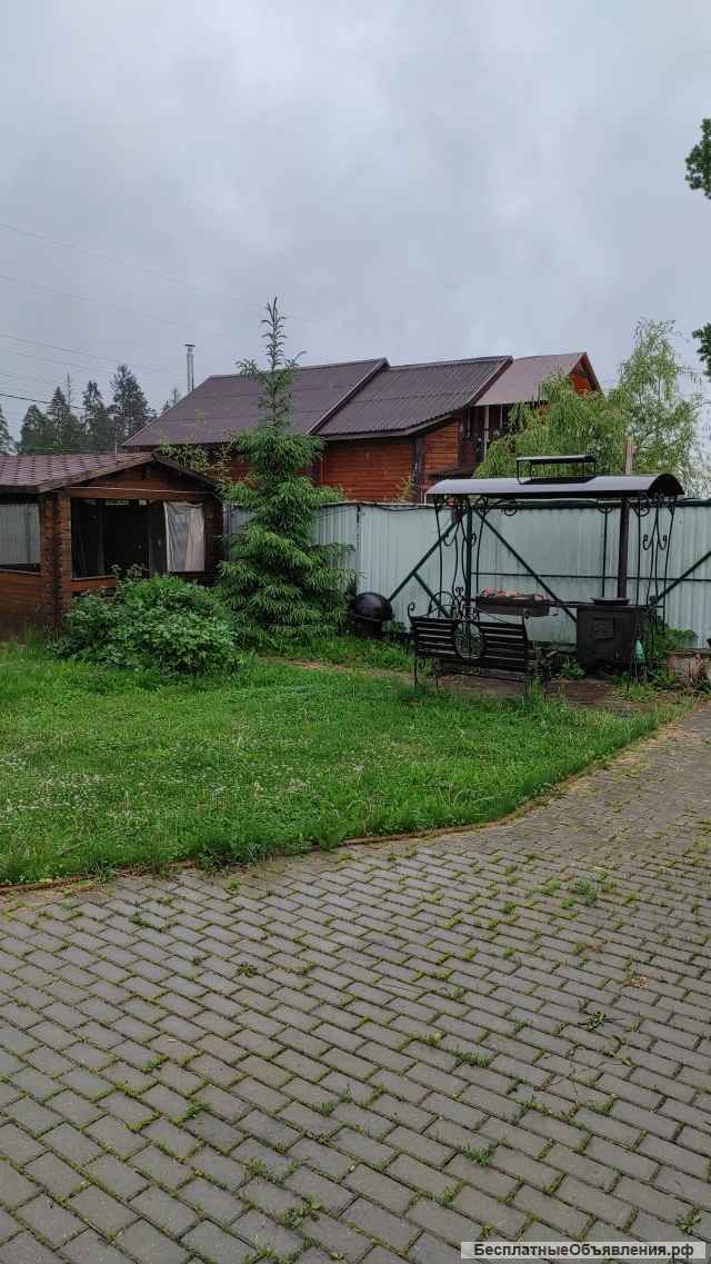 Сдам 2-х этажный гостевой дом посуточно по адресу: М.О., Рузский р-он, ПГТ Тучково