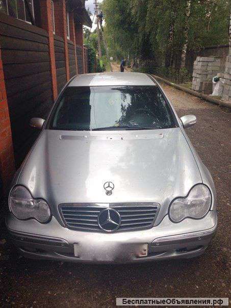 Mersedes Benz c200