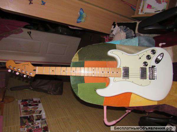 Fender Stratocaster Blacktop HH