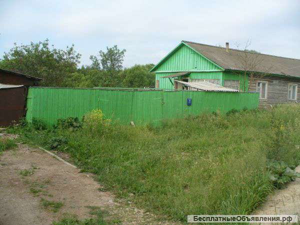 Часть дома и участок