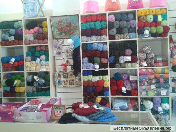 Отдел с товаром и оборудованием