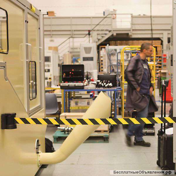 Настенный блок с лентой от 2-х до 5-ти и до 10метров. Для ограничения прохода Москва