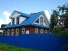 Большой дом в городе