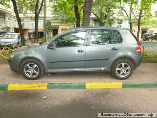 Автомобиль Фольксваген Гольф 5 с пробегом