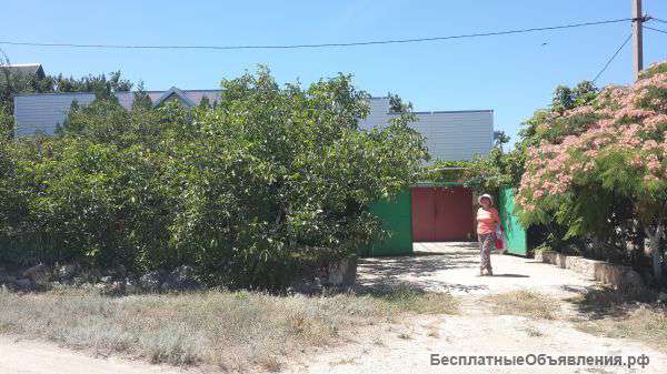 Дом в ПГТ Черноморское