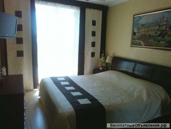 Набор мебели для спальни б/у в хорошем состоянии