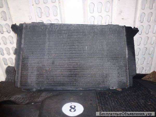 Радиатор Audi 80 B4
