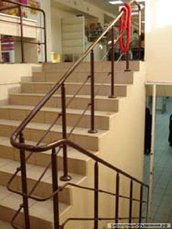 Лестницы на второй этаж городе Казани