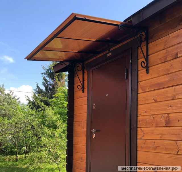 Козырек прямой над крыльцом односкатный