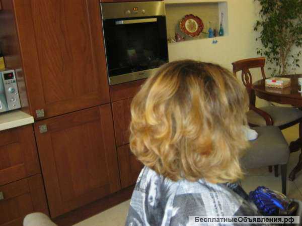 Парикмахер с выездом для инвалидов по Москве