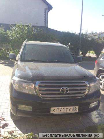 Тойота Land Cruiser 200