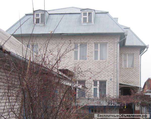 Сдается 2хэт.дом 10комнат м.Марьино