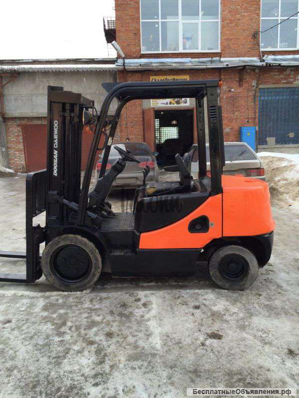 Погрузчик б/у 3,5 т. Дусан D35S-5