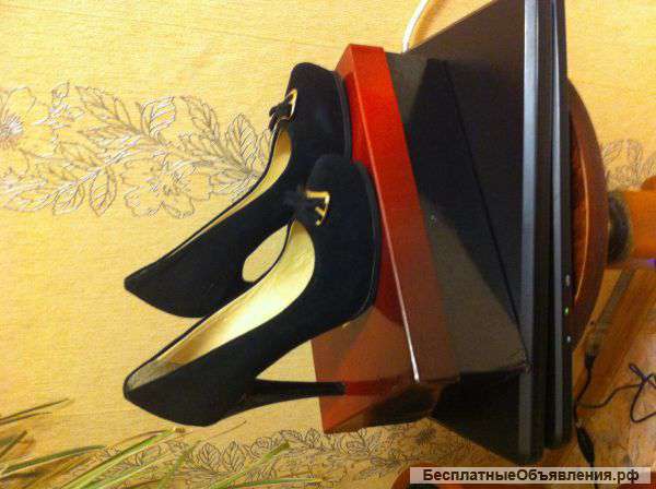 Туфли модельные