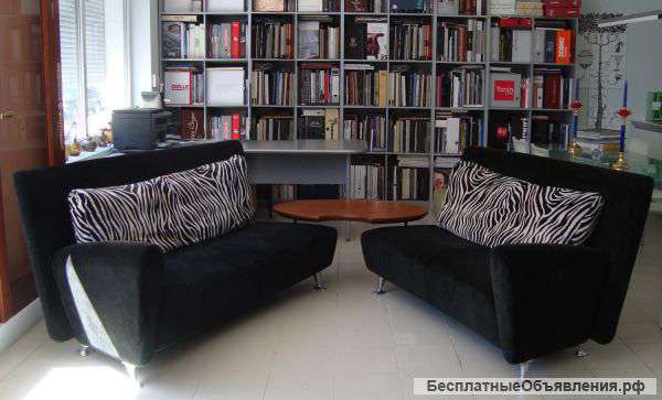 Итальянский диван угловой с интегрированным журнальным столиком