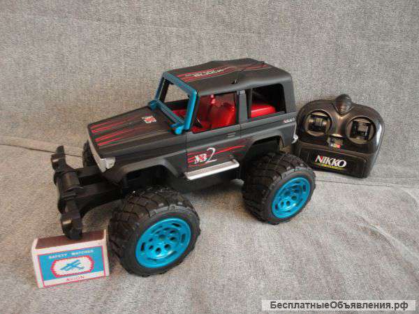 Радиоуправляемая машинка jeep wrangler, нов