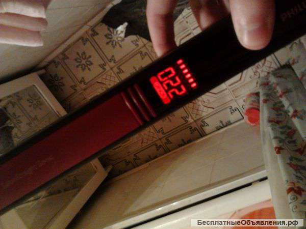 Утюжок для волос марки PHILIPS