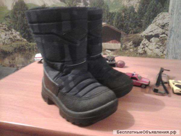 Детскую обувь,осень ,зима