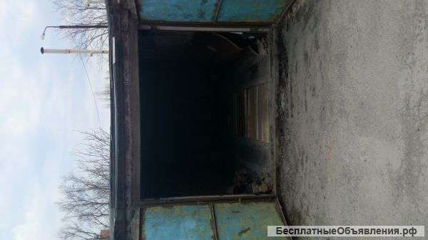 Кирпичный гараж