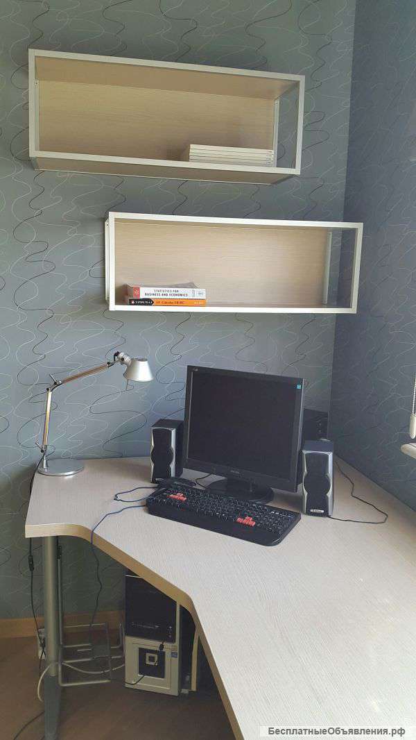 2 гарнитура для детской/подростковой комнат