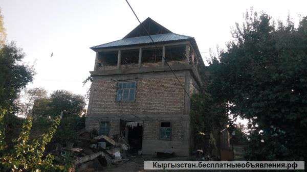 Дом с большим участком