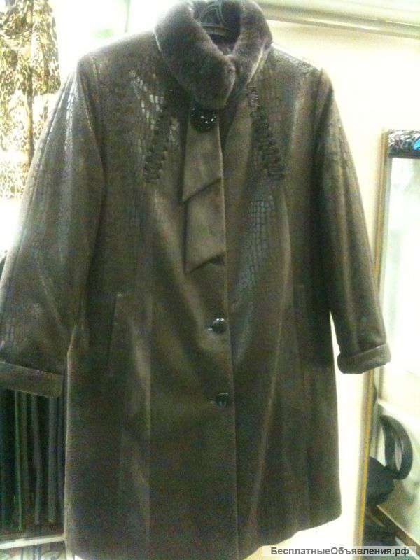 Пальто женское зимнее