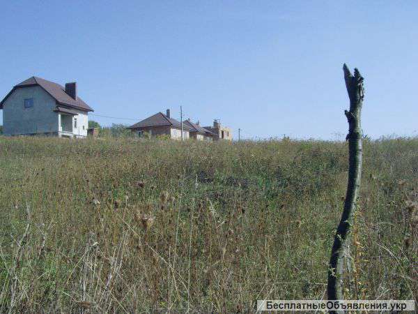 Земельну ділянку поблизу міста Чернівці