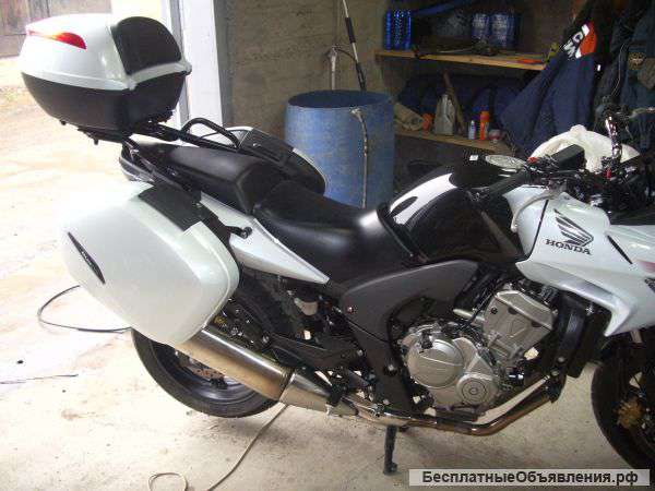 Мотоцикл honda- cbf600sa