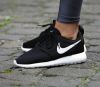 Кроссовки Nike Roshe Run(новые)