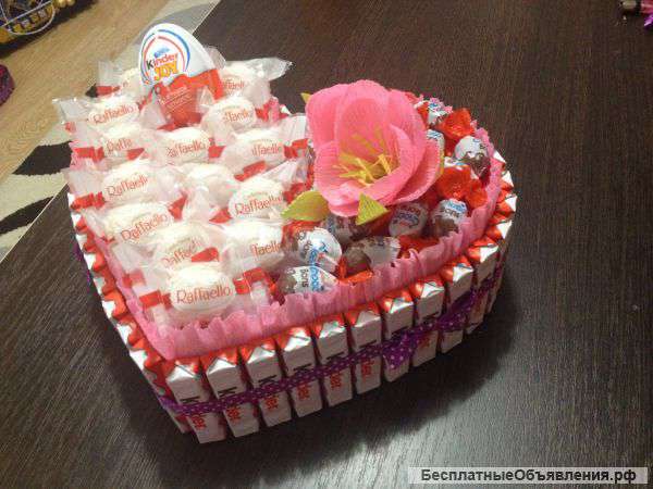 Букеты, композиции из цвет,конфет, игрушек, чая и пр