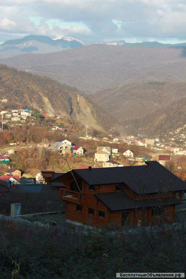 Земельный участок