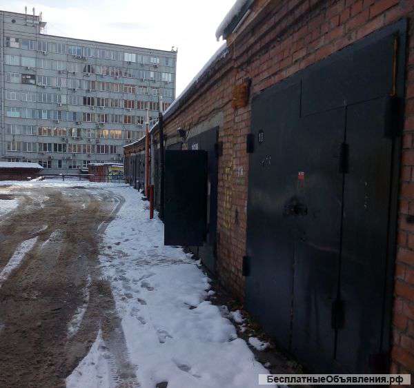 Трехуровневый гараж на ул.Парижской Коммуны