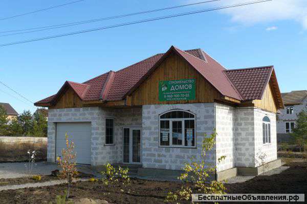 Новый жилой дом с гаражом и садом в Центральном Черноземье