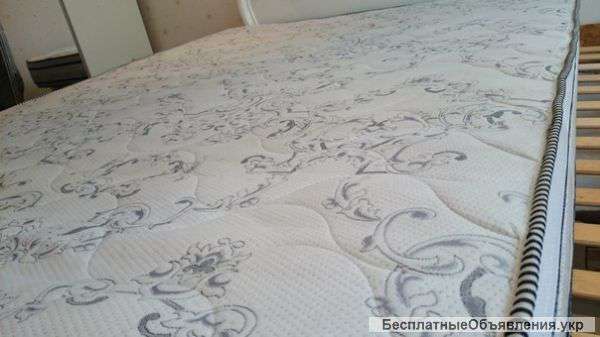 Химчистка диванов, матрасов,стульев