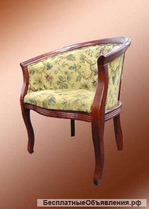 2 кресла и столик