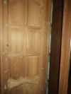 Новую дверь продаю