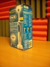 Новая электрическая зубная щётка Oral-B Vitality Precision Clean