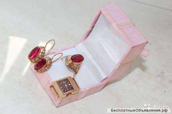 Золотой набор кольцо и серьги